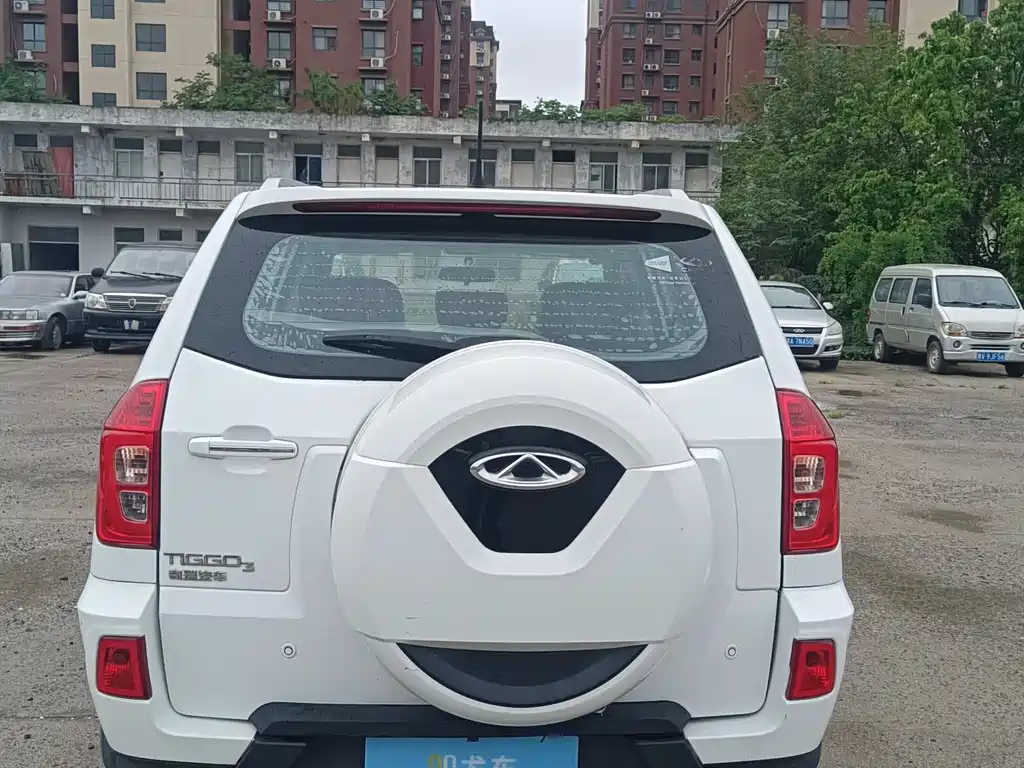 Chery Tiggo 3 2016 — фото 15