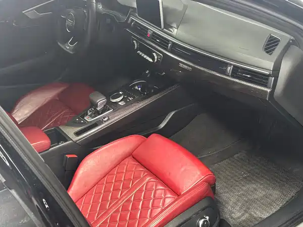 Audi S4 2019