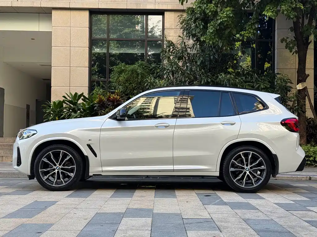 BMW X3 2022 — фото 7