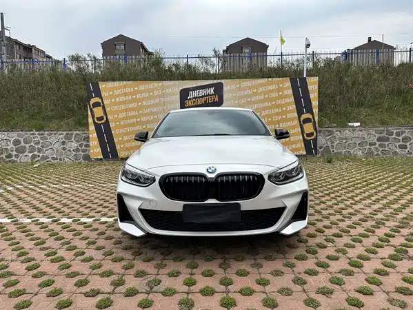 BMW 1 Series 2022