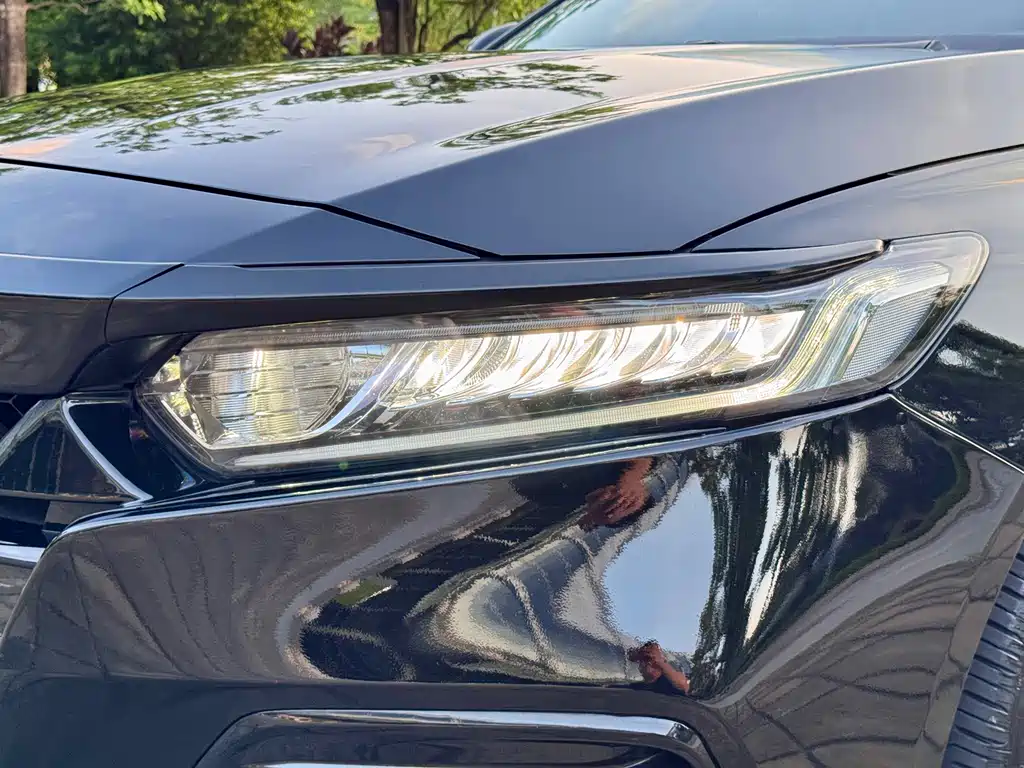 Honda Accord 2019 — фото 19