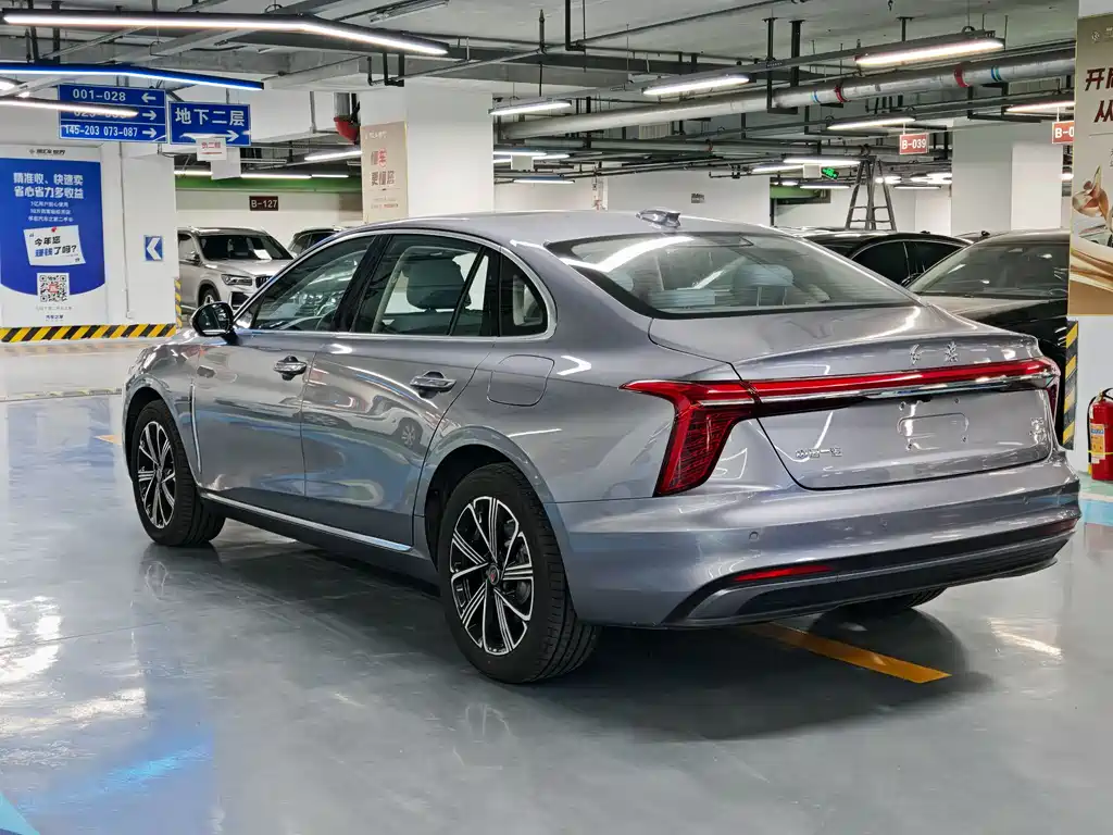 Hongqi H5 PHEV 2025 — фото 16