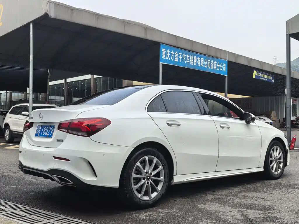 Mercedes-Benz A-Class 2020 — фото 4