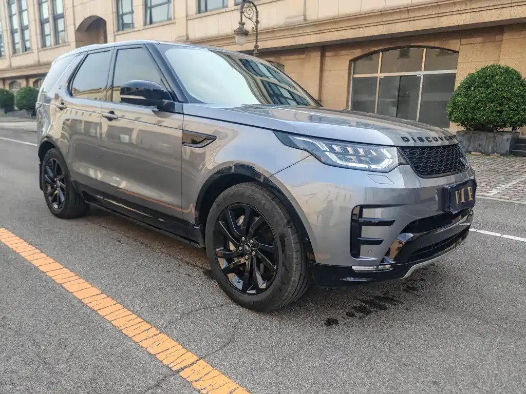 Land Rover Discovery 2021