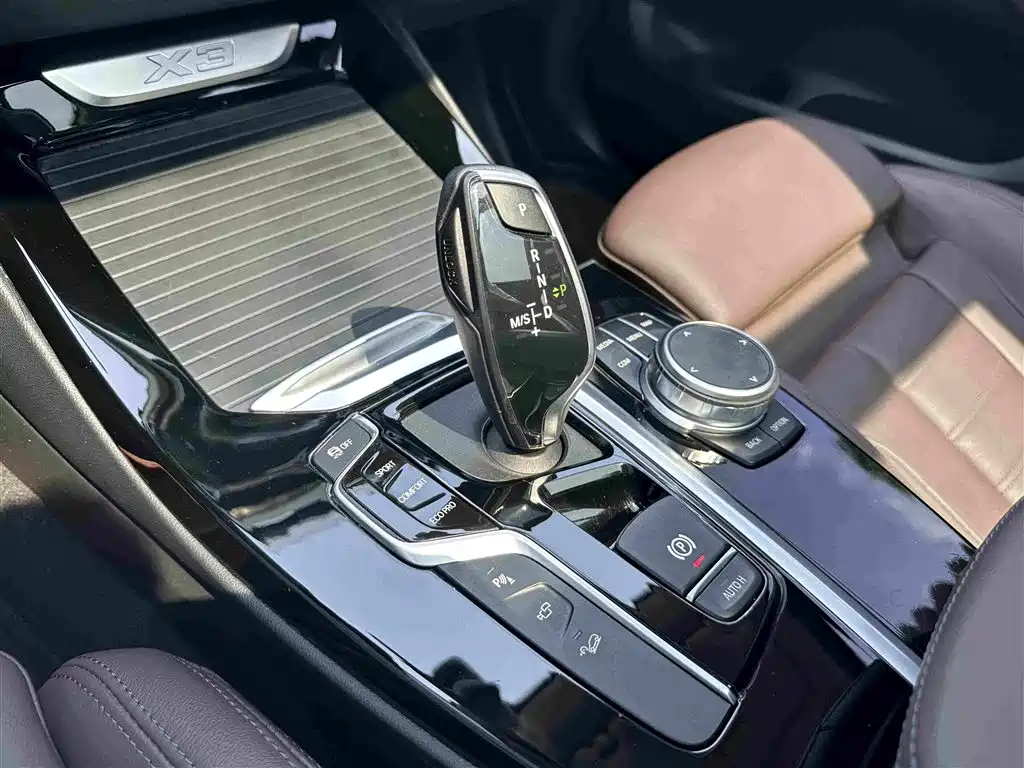 BMW X3 2020 — фото 14