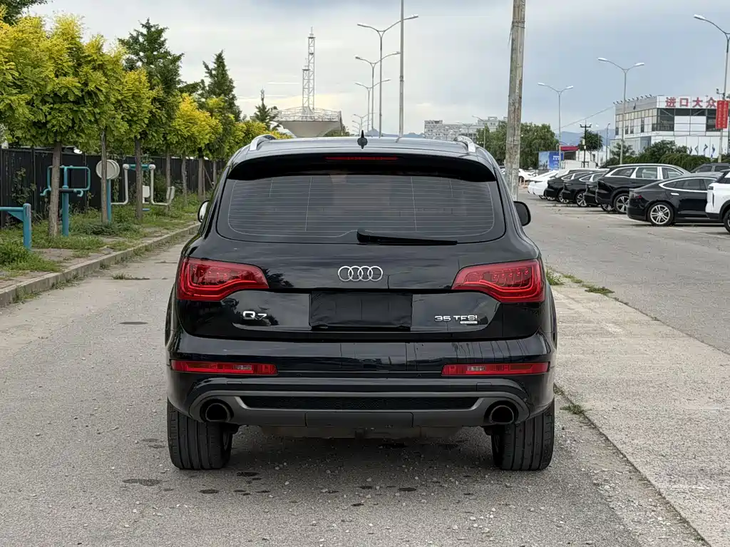 Audi Q7 2015 — фото 5