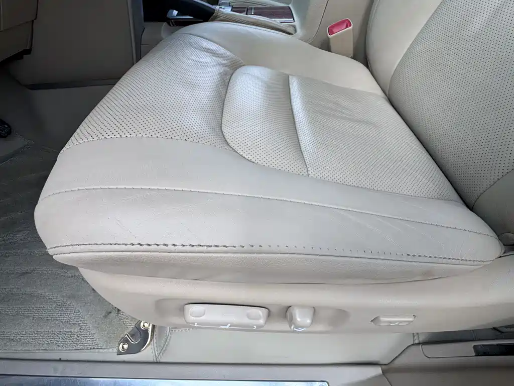 Toyota Land Cruiser 2015 — фото 24