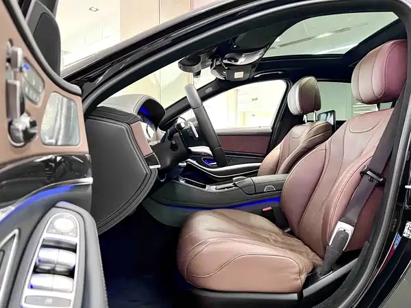 Mercedes-Benz S-Class 2020