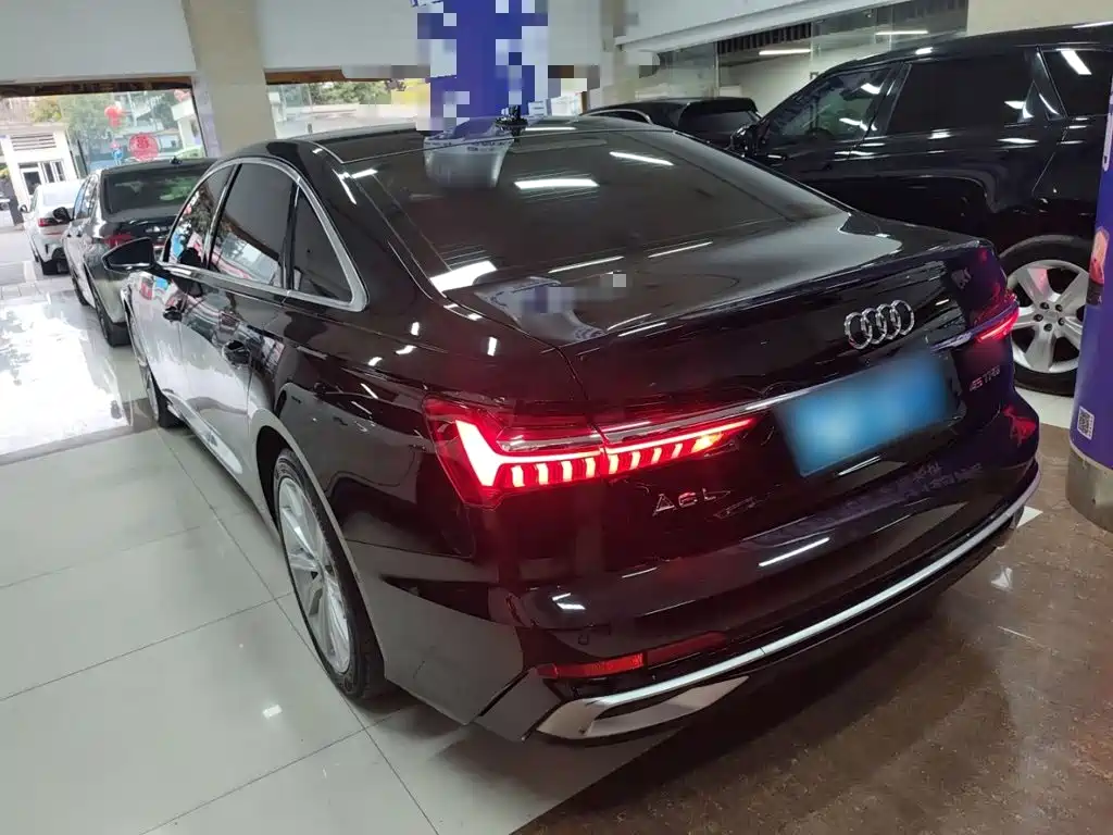Audi A6L 2023