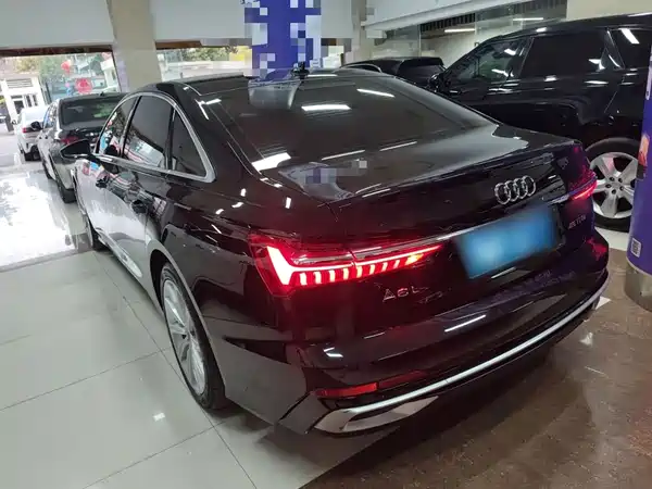 Audi A6L 2023