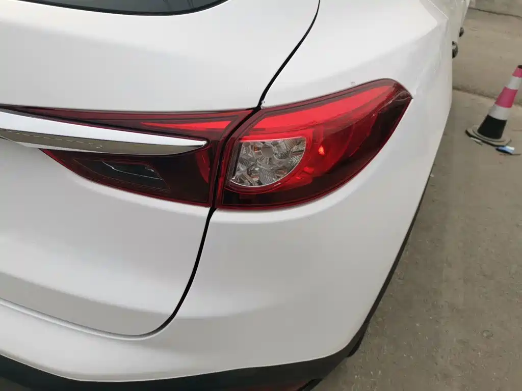 Mazda CX-4 2016 — фото 24