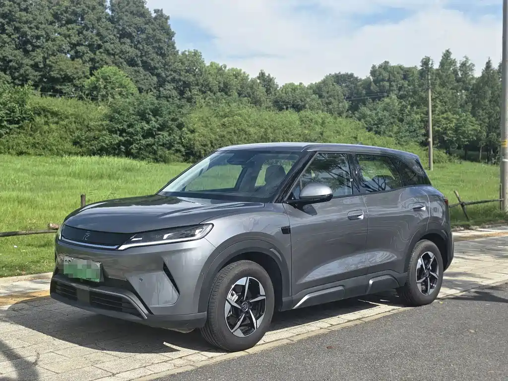 BYD Yuan UP 2025