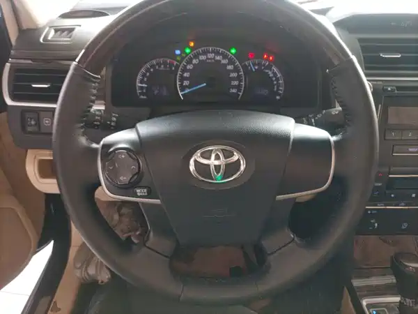 Toyota Camry 2017