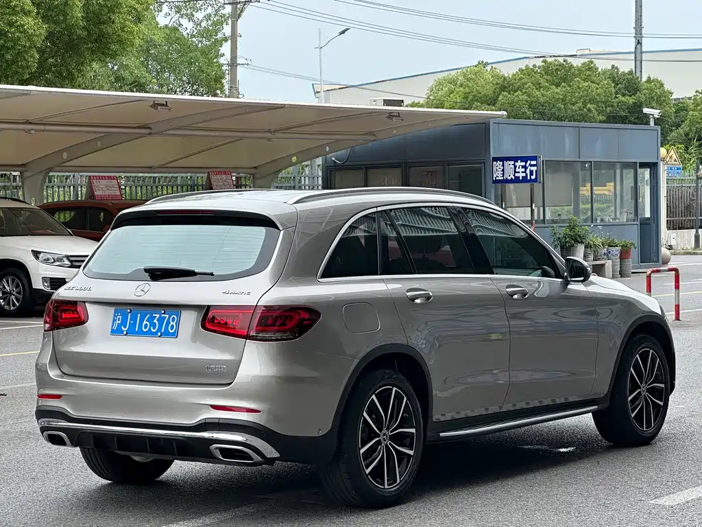 Mercedes-Benz GLC 2021 — фото 15