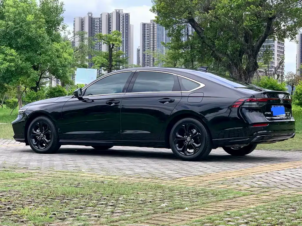 Honda Accord 2025 — фото 3