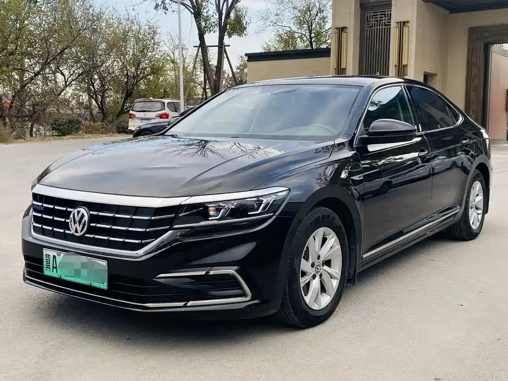 Volkswagen Passat New Energy 2021 — фото 3