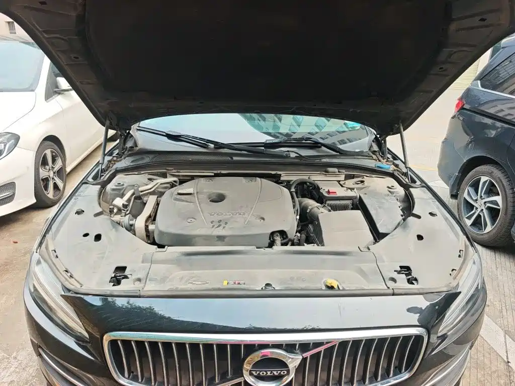 Volvo S90 2019 — фото 21