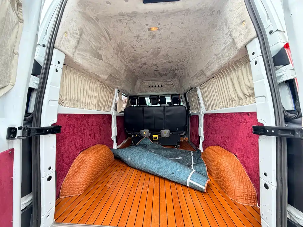 Ford Transit 2018 — фото 16