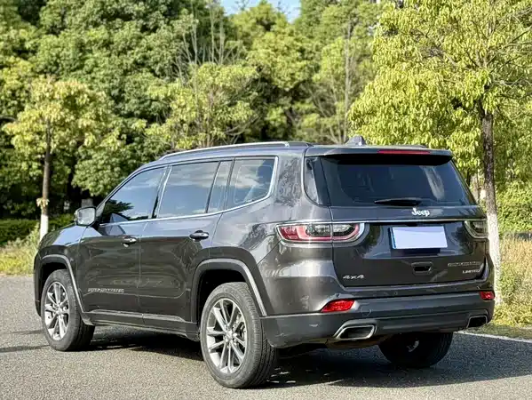 Jeep Grand Commander 2020
