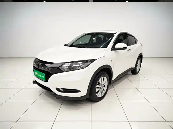 Honda Vezel 2015