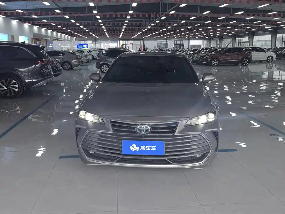 Toyota Avalon 2021