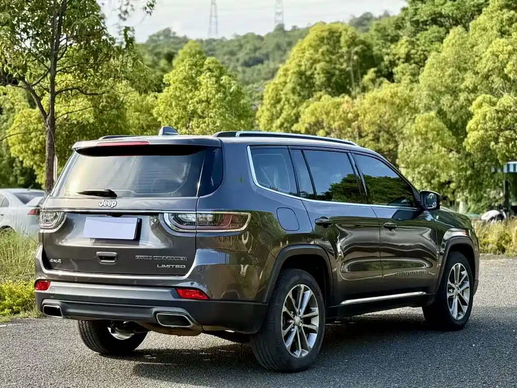 Jeep Grand Commander 2020 — фото 9