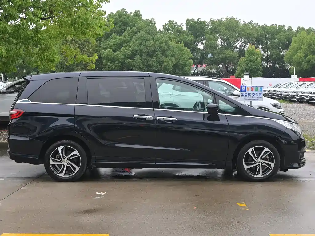 Honda Odyssey 2016