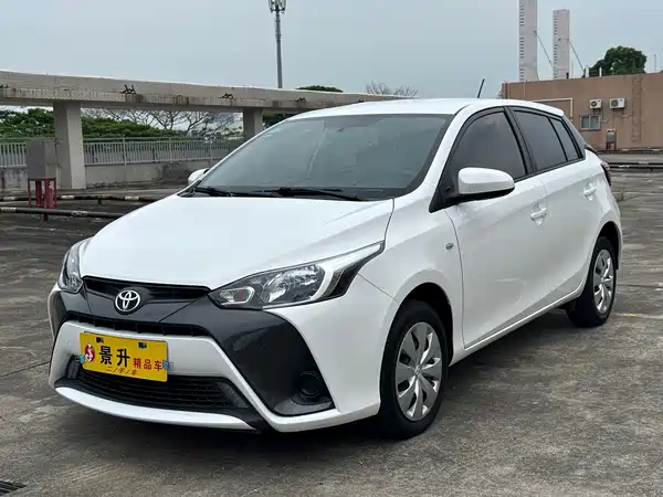 Toyota Yaris L 2019
