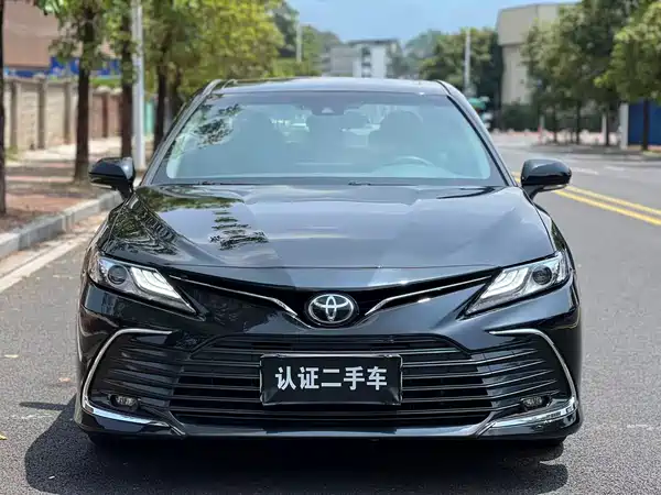 Toyota Camry 2021
