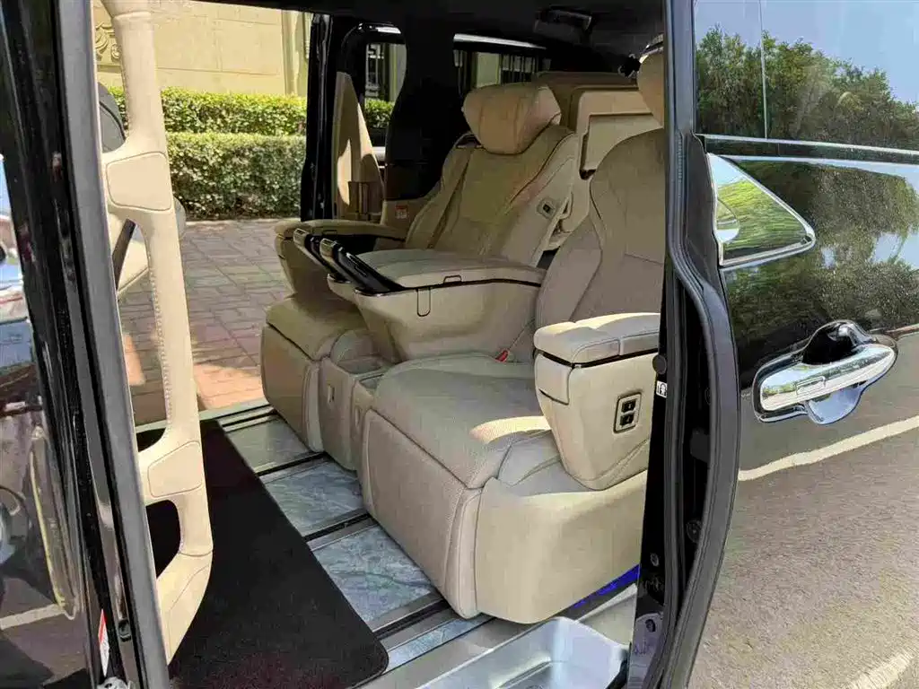 Toyota Vellfire 2024 — фото 6