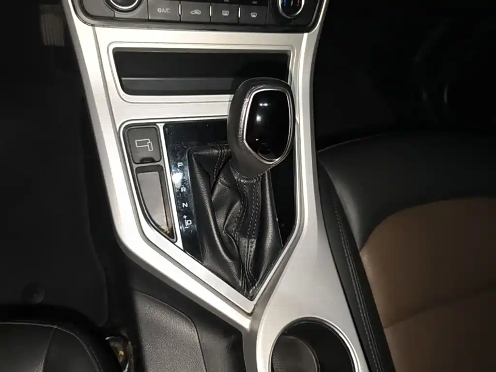 Geely Vision 2018 — фото 14