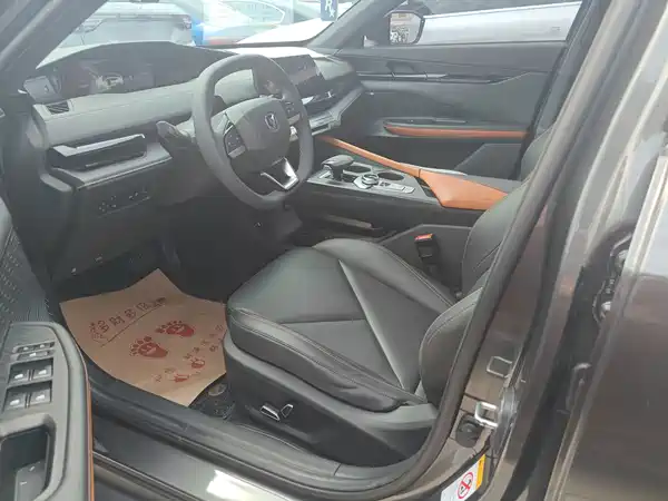 Changan UNI-V 2022
