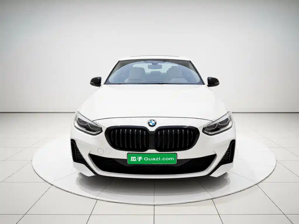 BMW 1 Series 2022