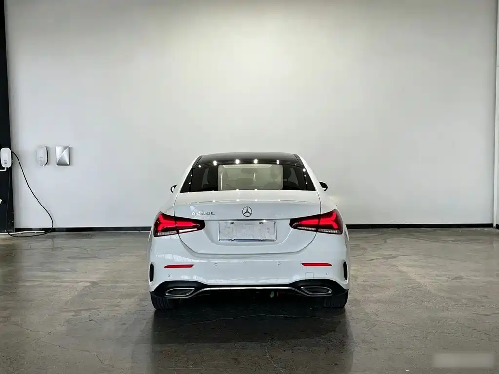 Mercedes-Benz A-Class 2021 — фото 10