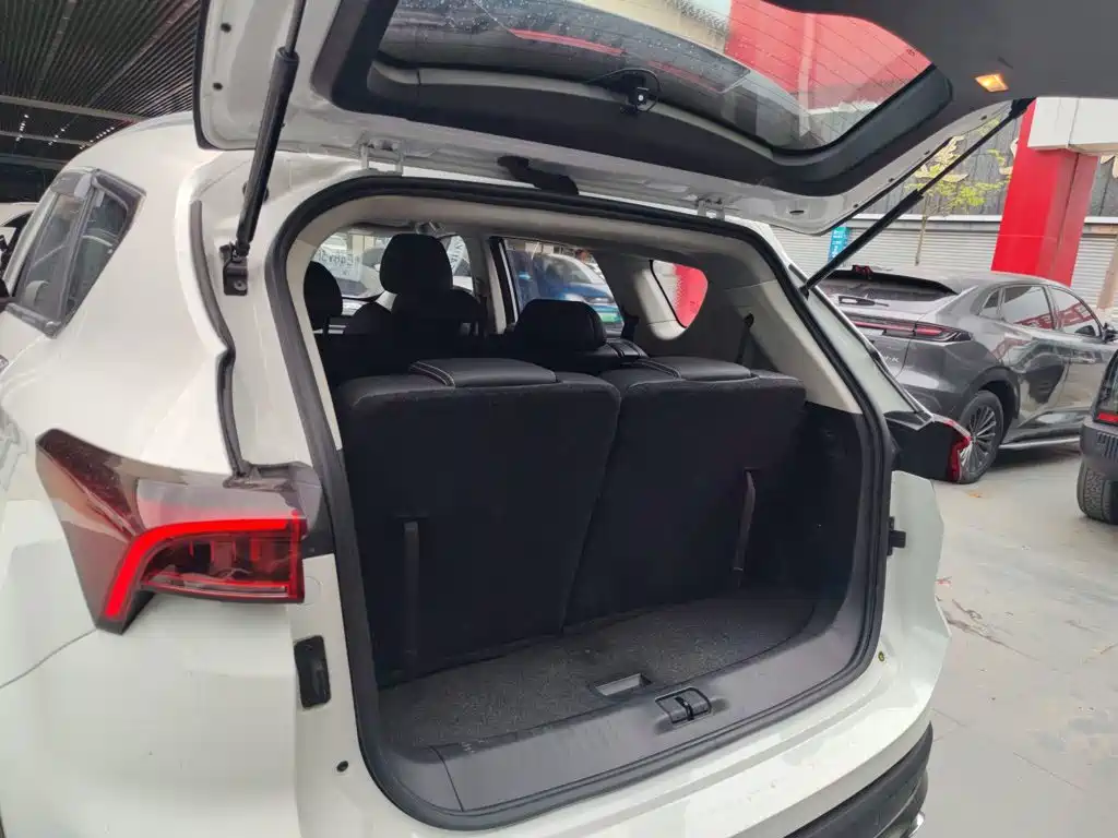 Jetour Jietu X70 PLUS 2020 — фото 9