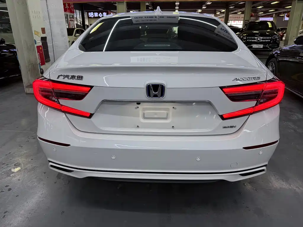 Honda Accord 2022 — фото 4