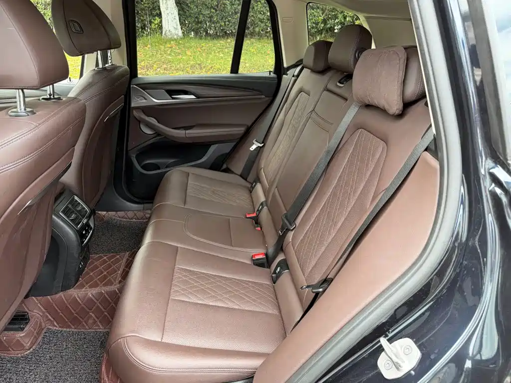 BMW X3 2022 — фото 12