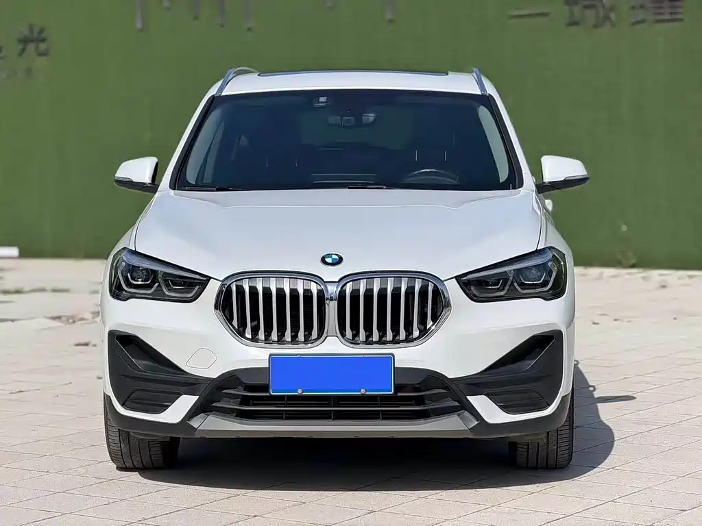 BMW X1 2021 — фото 2