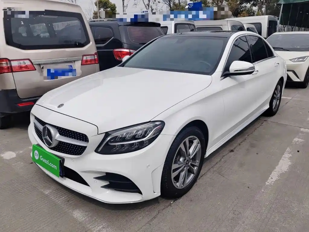 Mercedes-Benz C-Class 2021