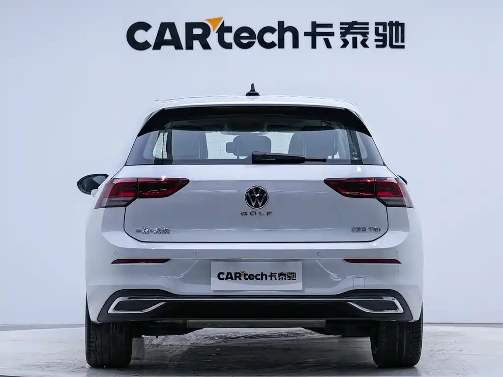 Volkswagen Golf 2021