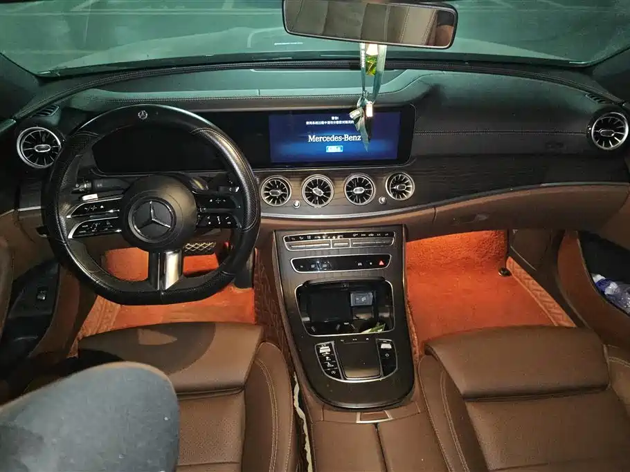 Mercedes-Benz E-Class 2021 — фото 12