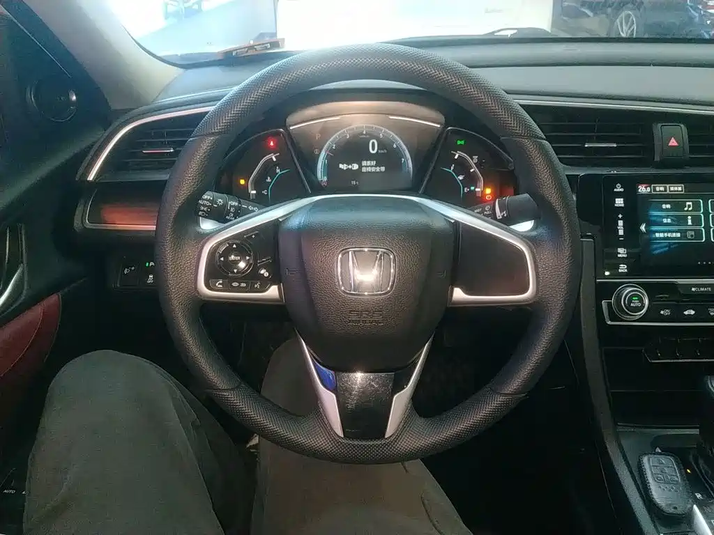 Honda Civic 2022 — фото 11