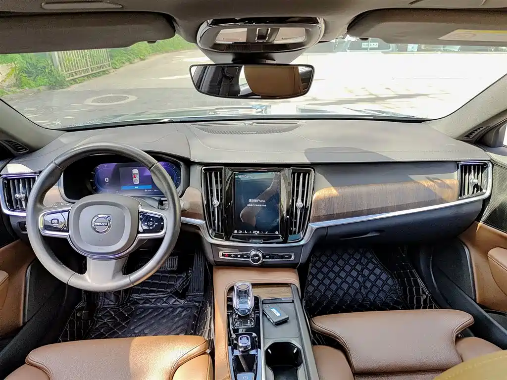 Volvo S90 2021 — фото 10
