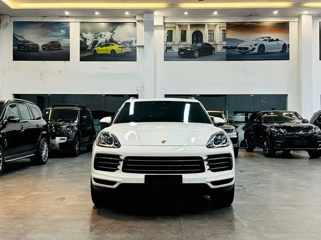 Porsche Cayenne 2021 — фото 2