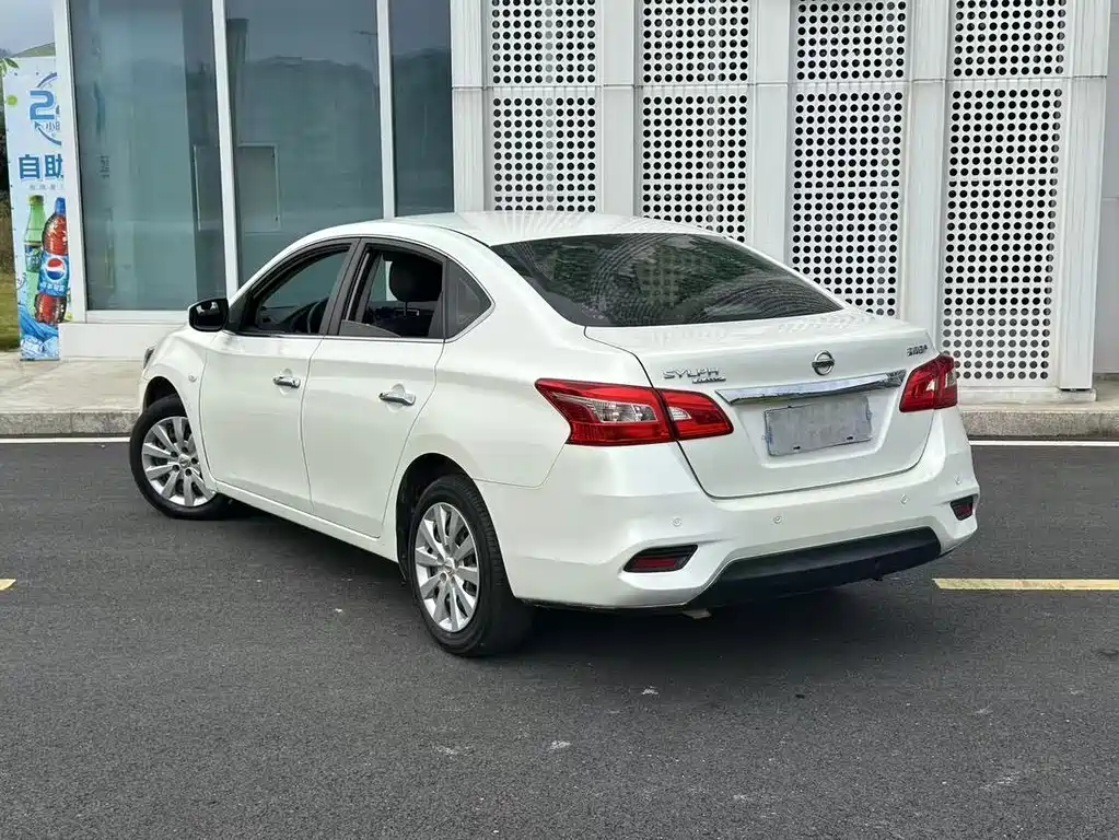 Nissan Sylphy 2022 — фото 5