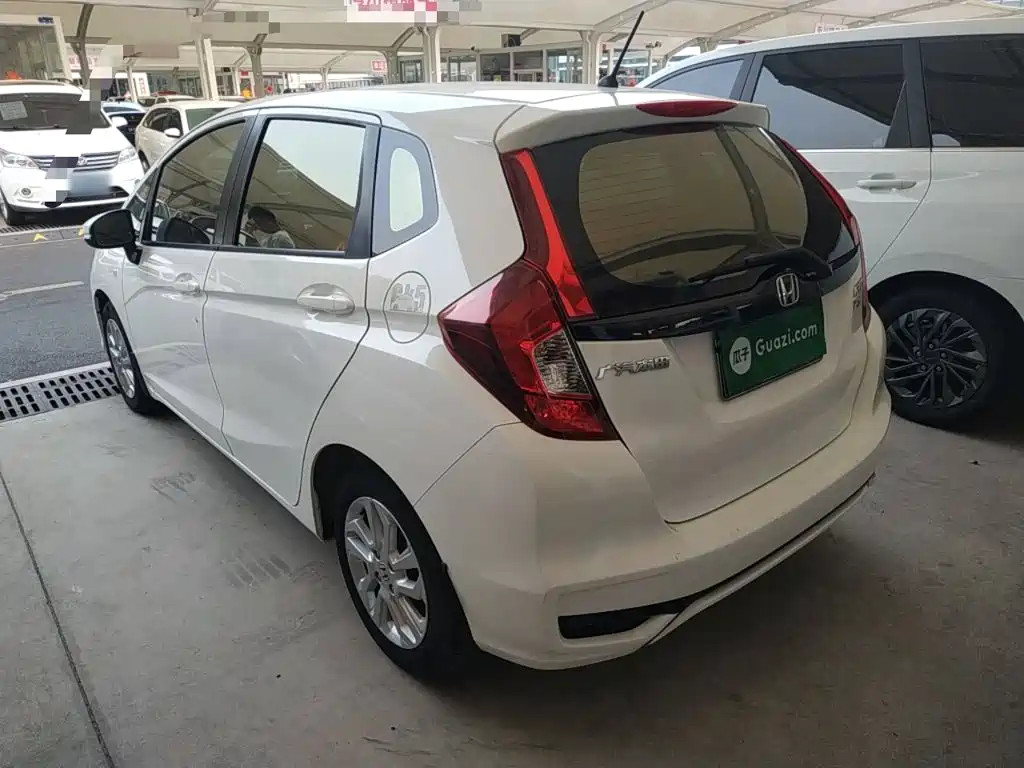 Honda Fit 2018 — фото 23