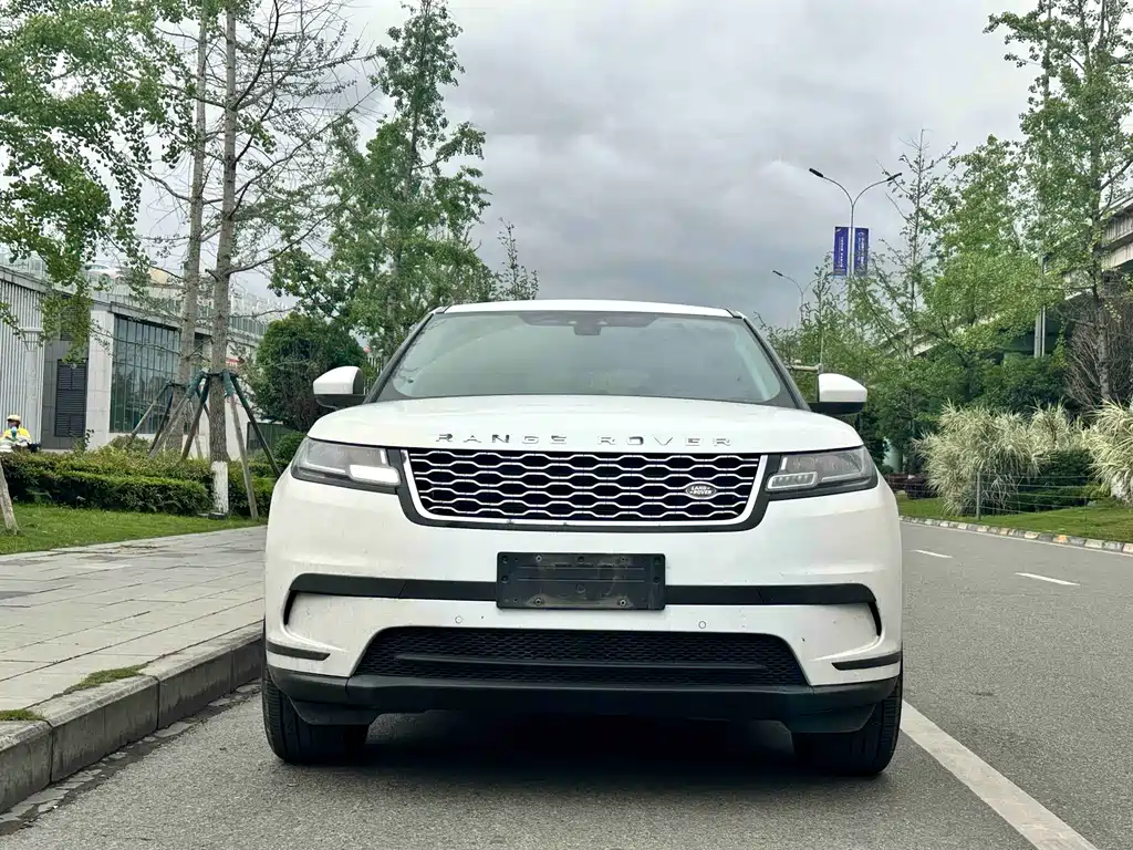 Land Rover Velar 2020 — фото 2