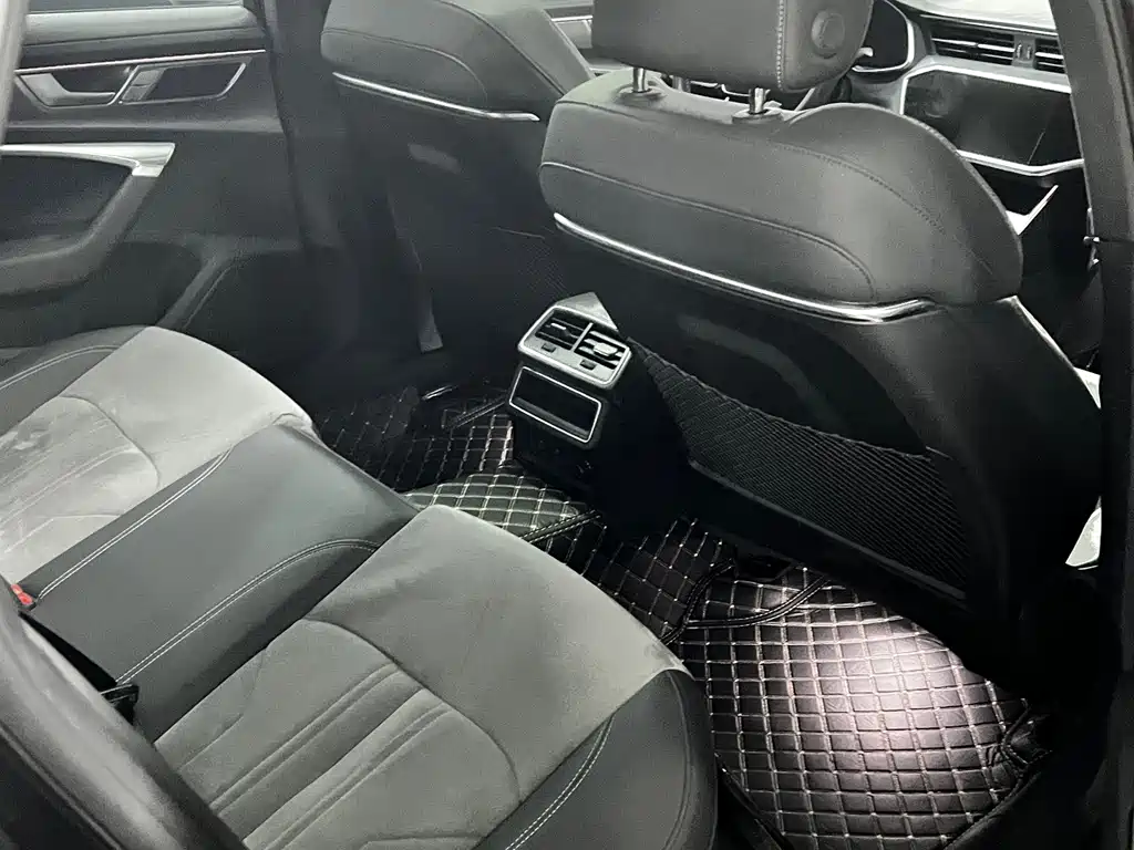 Audi A6L 2024