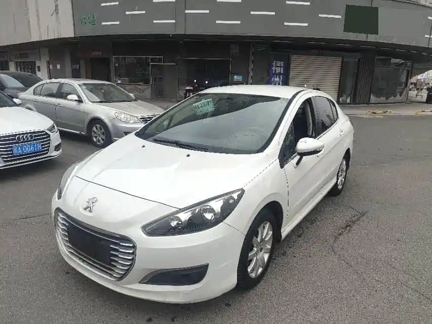 Peugeot 308 2016