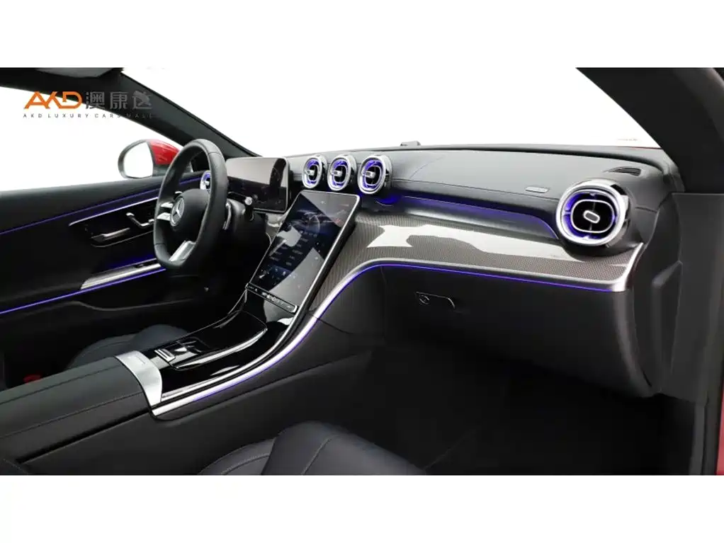 Mercedes-Benz E-Class 2025